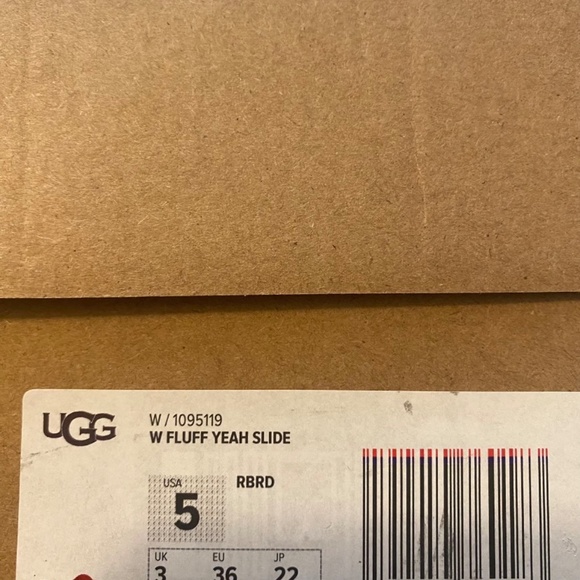 UGGS Fluff Yeah Women Slides Size 5 - Picture 3 of 4